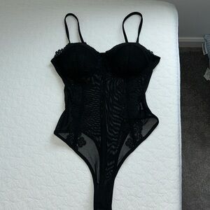 Windsor sheer lace detail body suit